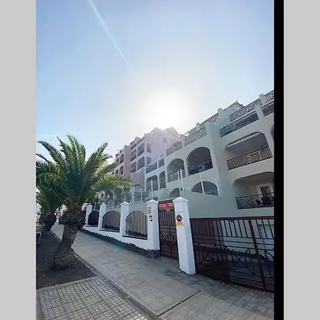 Dinastia De La Reina * Arona (Tenerife)